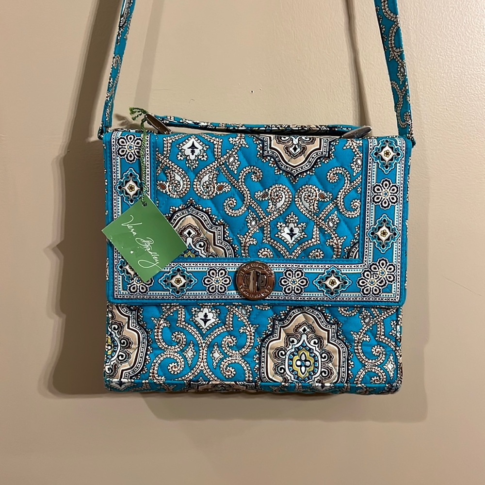 Vera Bradley crossbody purse